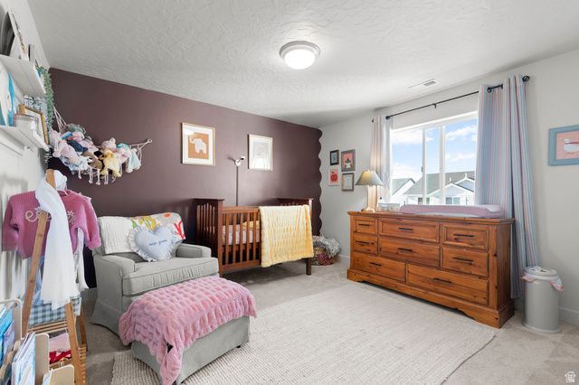 1048 N KENSINGTON HTS, Kaysville, UT 84037