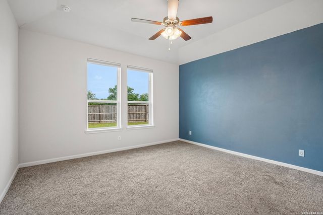 5126 Garden, Marion, TX 78124