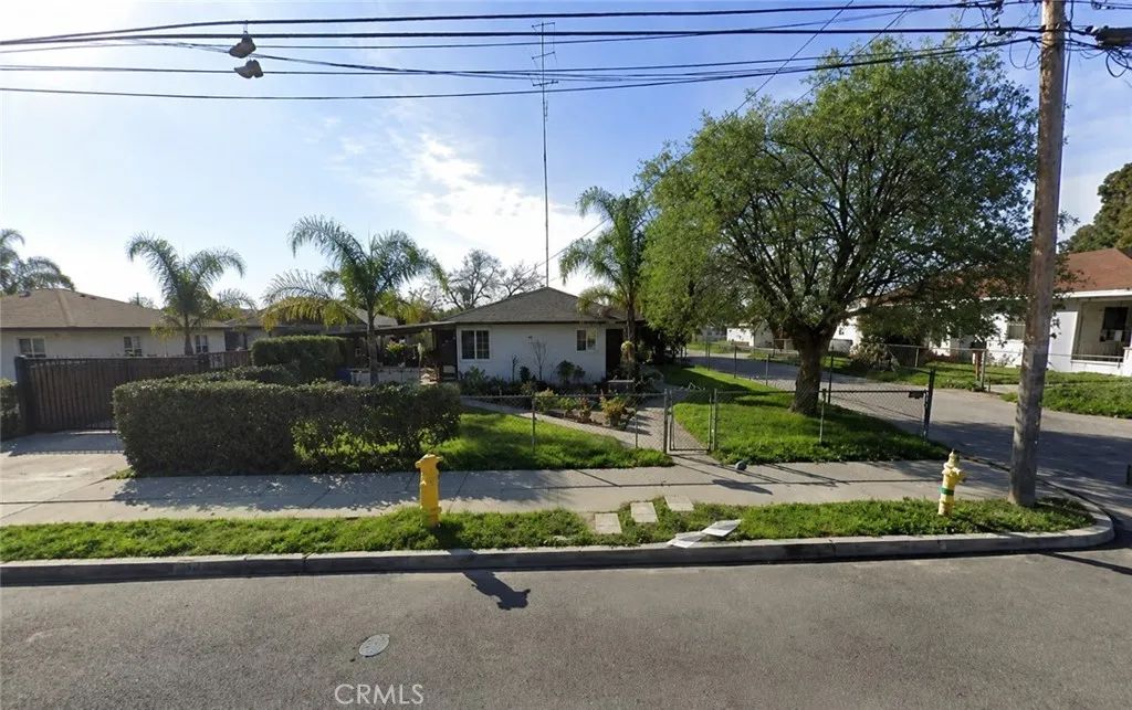 1455 Vine, San Bernardino, CA 92411