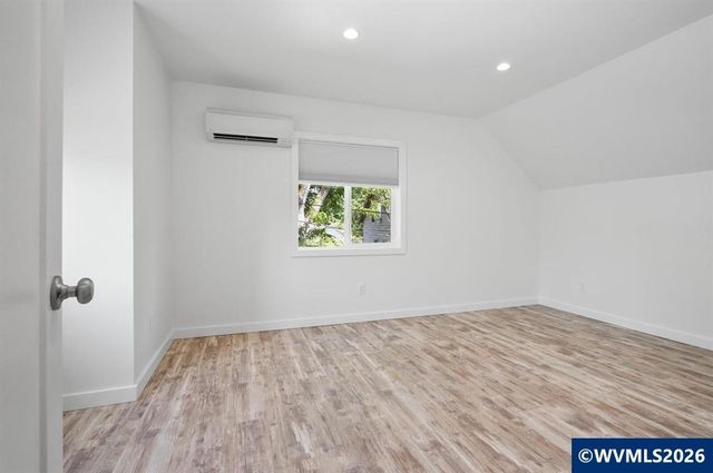 1117-1119 6th St NW St, Salem, OR 97304