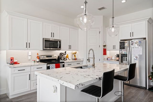 7722 Oak Garden Trail, Dallas, TX 75232