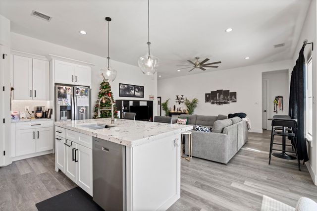 7722 Oak Garden Trail, Dallas, TX 75232