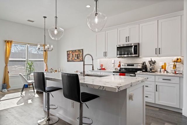 7722 Oak Garden Trail, Dallas, TX 75232