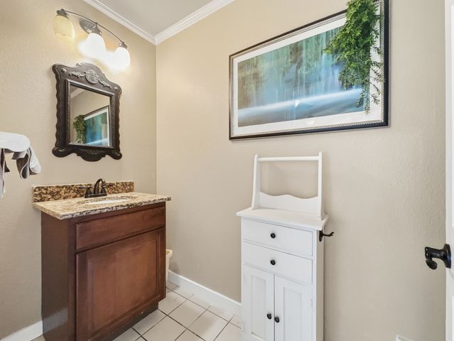 7515 Evelyn Drive, Richland Hills, TX 76118