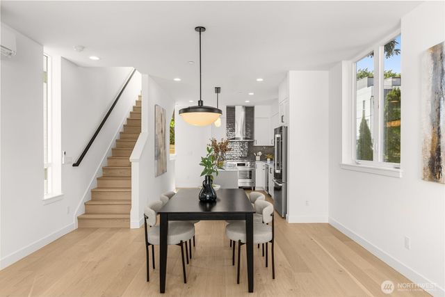 1627 B 21st Avenue, Seattle, WA 98122