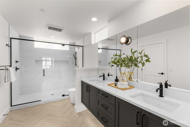 1627 B 21st Avenue, Seattle, WA 98122