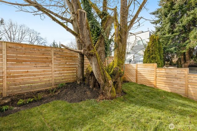 1627 B 21st Avenue, Seattle, WA 98122