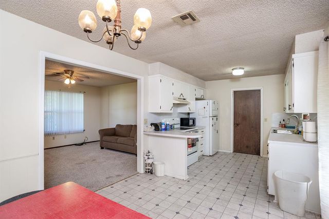 104 NE 7th Street, Perkins, OK 74059