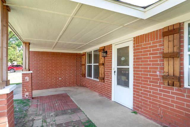 104 NE 7th Street, Perkins, OK 74059