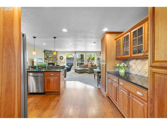 15304 Ne 78TH St, Vancouver, WA 98682