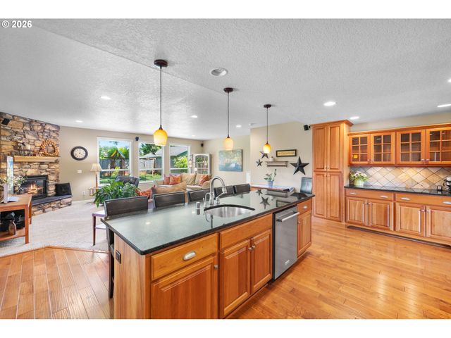 15304 Ne 78TH St, Vancouver, WA 98682