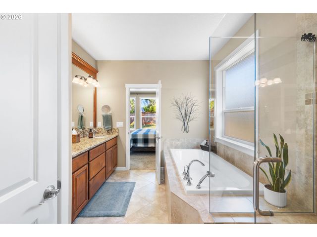 15304 Ne 78TH St, Vancouver, WA 98682