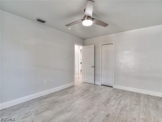 16 Estate DR, North Fort Myers, FL 33917