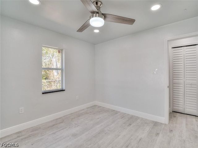 16 Estate DR, North Fort Myers, FL 33917