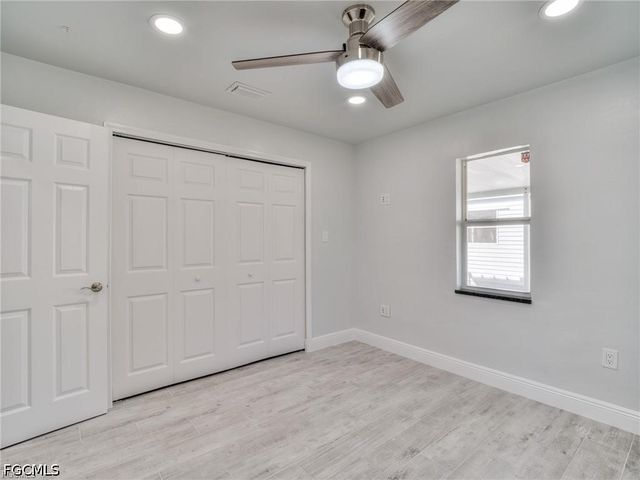 16 Estate DR, North Fort Myers, FL 33917