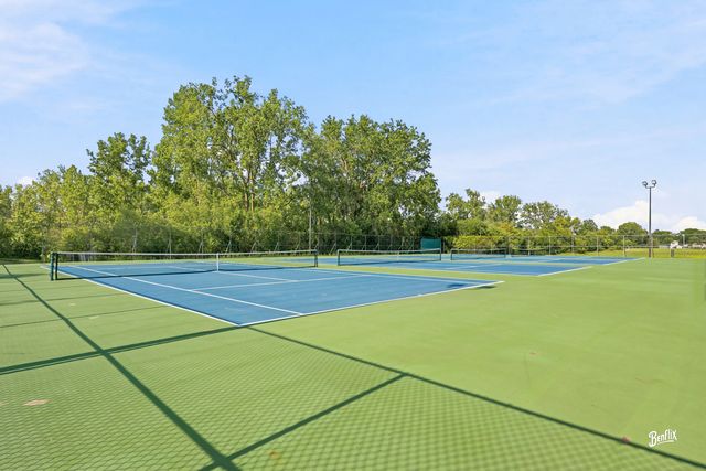 686 MALLARD Lane, Deerfield, IL 60015