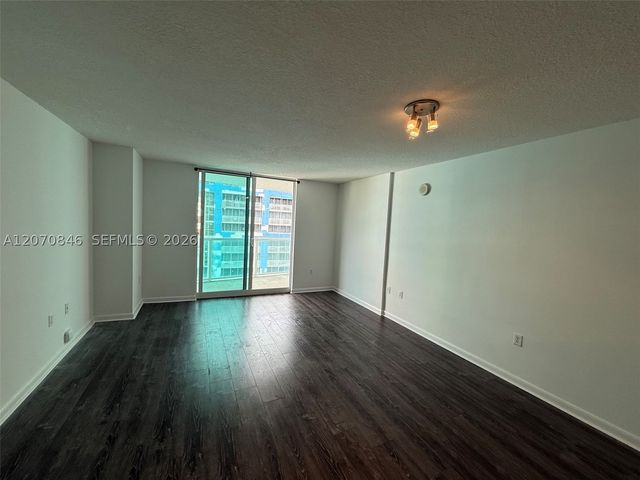 2101 Brickell Ave 1002, Miami, FL 33129