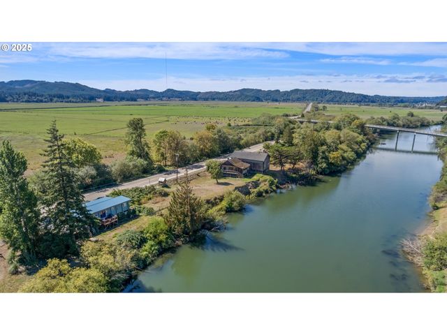 56941 FISHTRAP Rd, Coquille, OR 97423