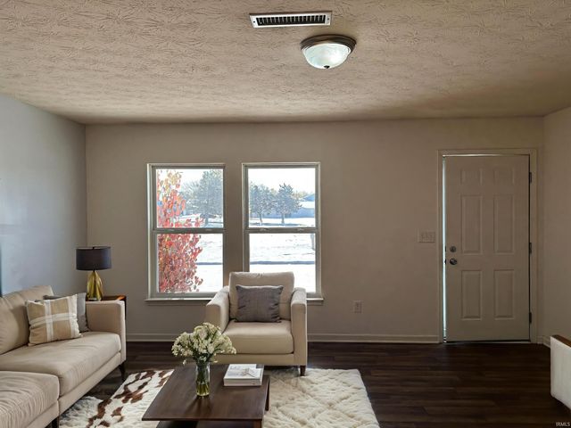 342 W 300 N, Kokomo, IN 46901