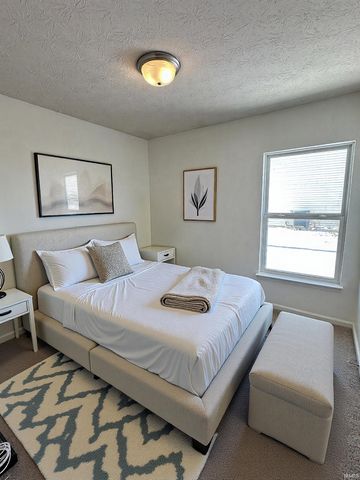 342 W 300 N, Kokomo, IN 46901