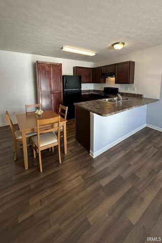 342 W 300 N, Kokomo, IN 46901