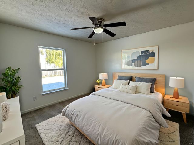 342 W 300 N, Kokomo, IN 46901