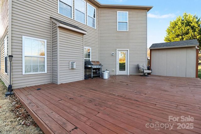 5307 Bendix Court, Harrisburg, NC 28075