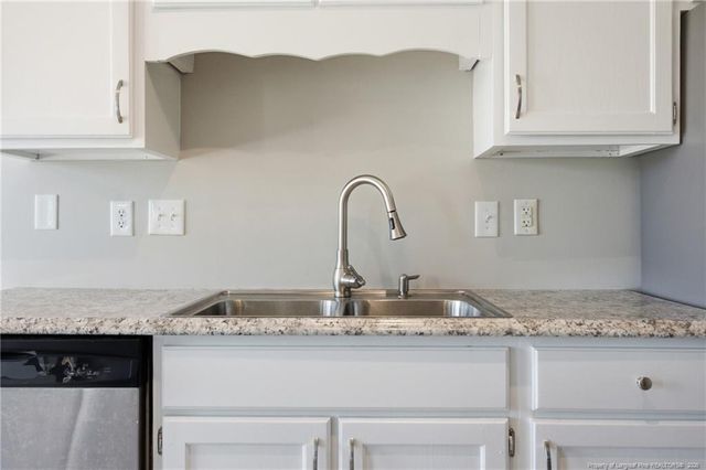 208 LakeTree Boulevard, Spring Lake, NC 28390