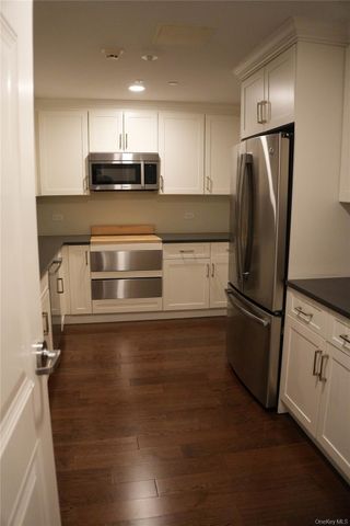 10 Byron Place 601, Larchmont, NY 10538