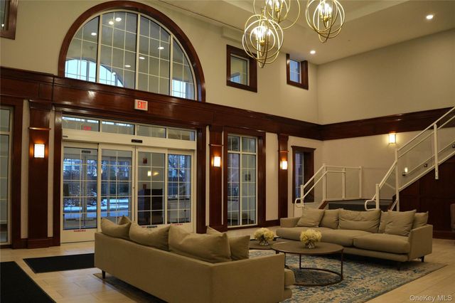 10 Byron Place 601, Larchmont, NY 10538