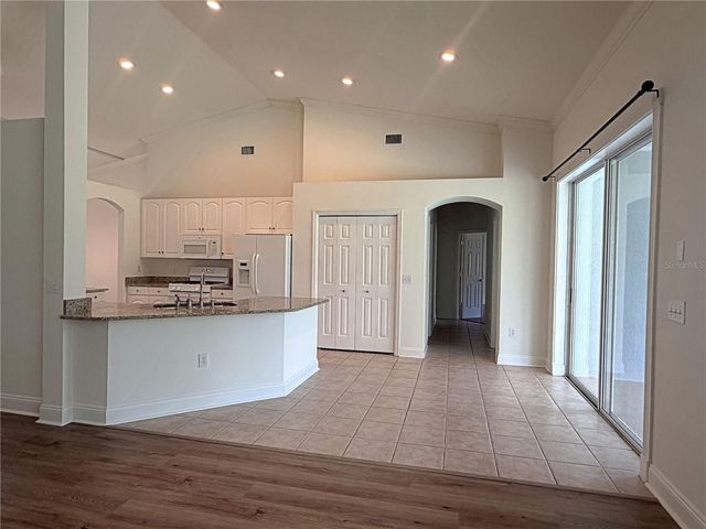 14832 HERONGLEN DRIVE, Lithia, FL 33547