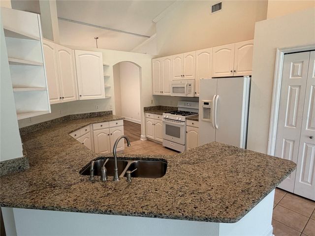 14832 HERONGLEN DRIVE, Lithia, FL 33547