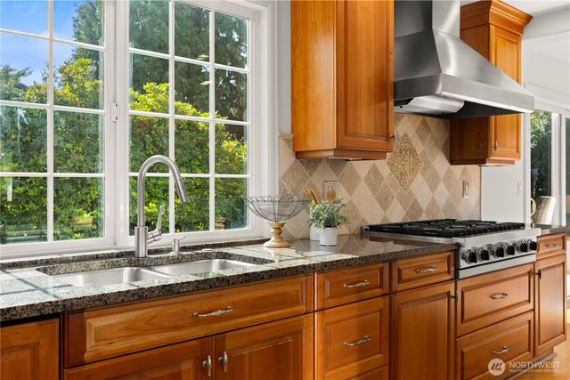 4511 173rd Avenue SE, Bellevue, WA 98006