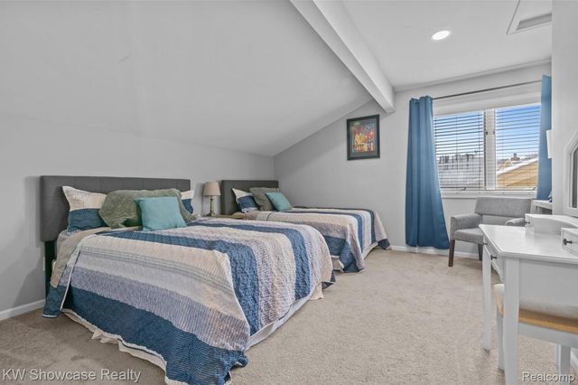 4687 Fairway Court, Waterford Charter Township, MI 48328