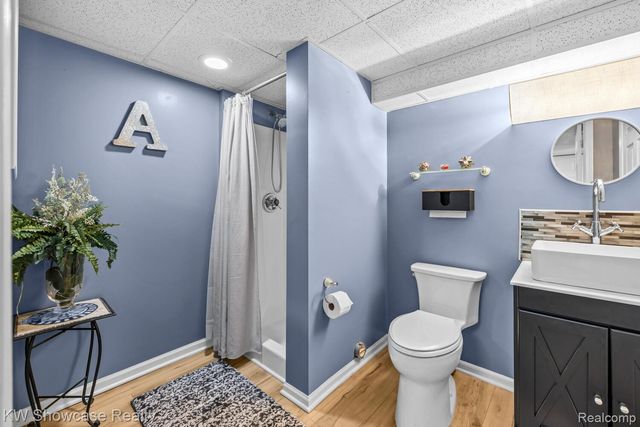 4687 Fairway Court, Waterford Charter Township, MI 48328