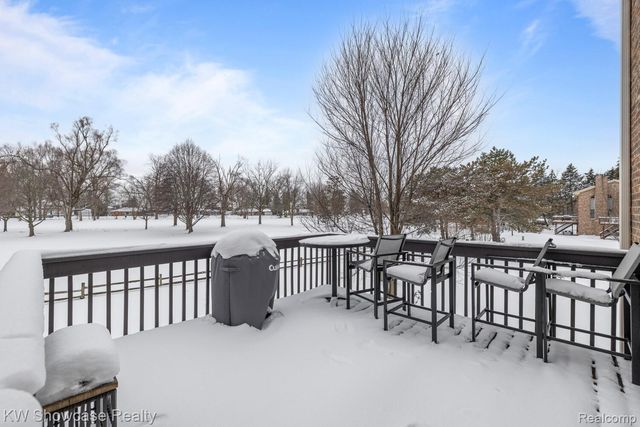 4687 Fairway Court, Waterford Charter Township, MI 48328