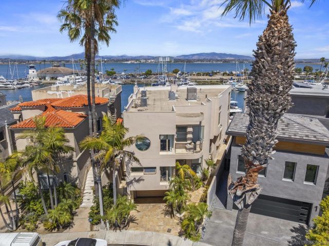 3 Green Turtle Rd, Coronado, CA 92118