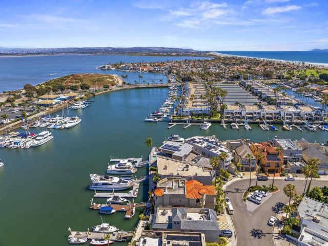 3 Green Turtle Rd, Coronado, CA 92118