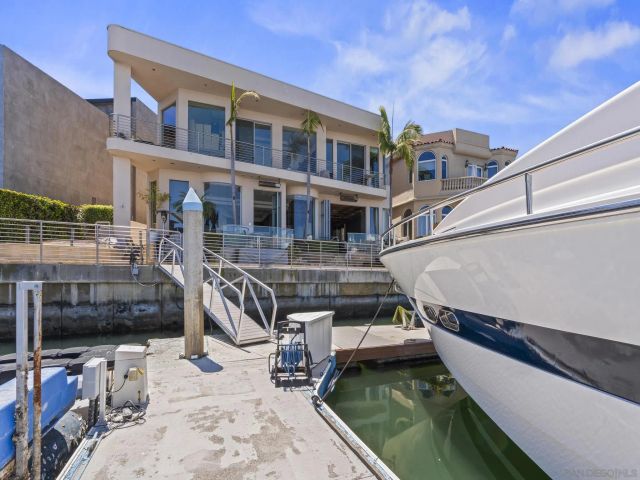 3 Green Turtle Rd, Coronado, CA 92118