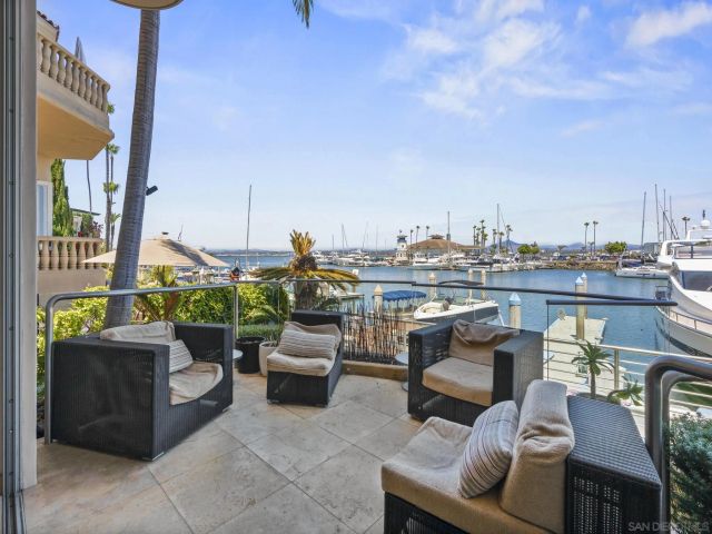 3 Green Turtle Rd, Coronado, CA 92118