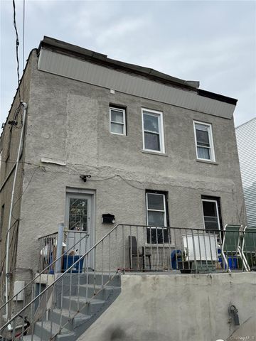 30-32 Martin Place, Port Chester, NY 10573