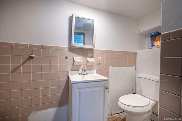 30-32 Martin Place, Port Chester, NY 10573
