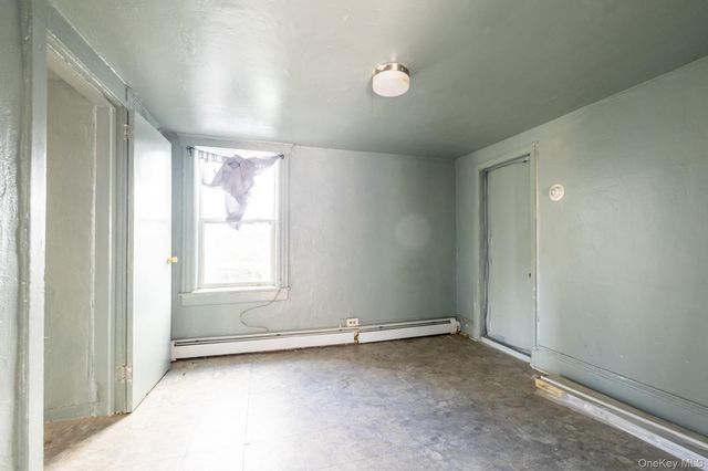 30-32 Martin Place, Port Chester, NY 10573
