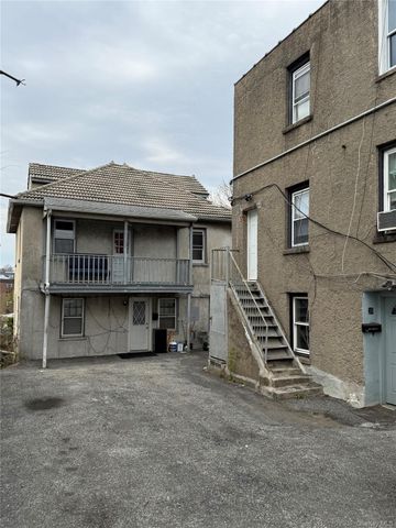 30-32 Martin Place, Port Chester, NY 10573
