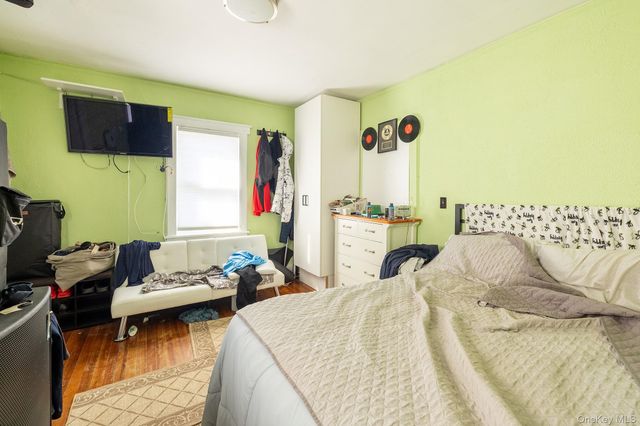 30-32 Martin Place, Port Chester, NY 10573