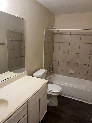 3203 Apple Dale Drive, Houston, TX 77084