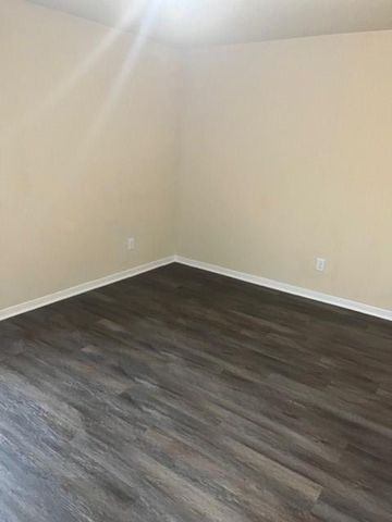 3203 Apple Dale Drive, Houston, TX 77084