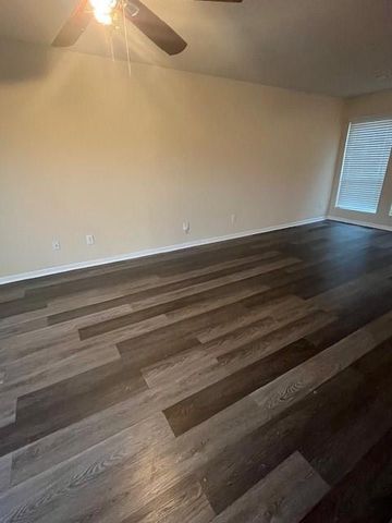 3203 Apple Dale Drive, Houston, TX 77084