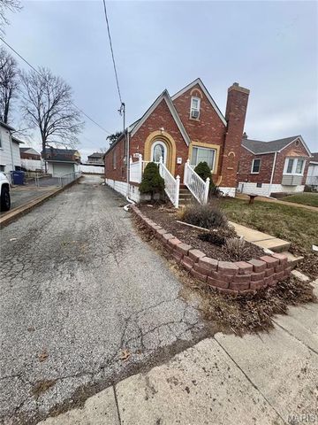 504 W Ripa Avenue, St Louis, MO 63125