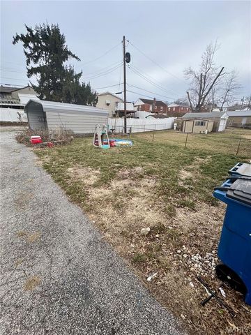 504 W Ripa Avenue, St Louis, MO 63125